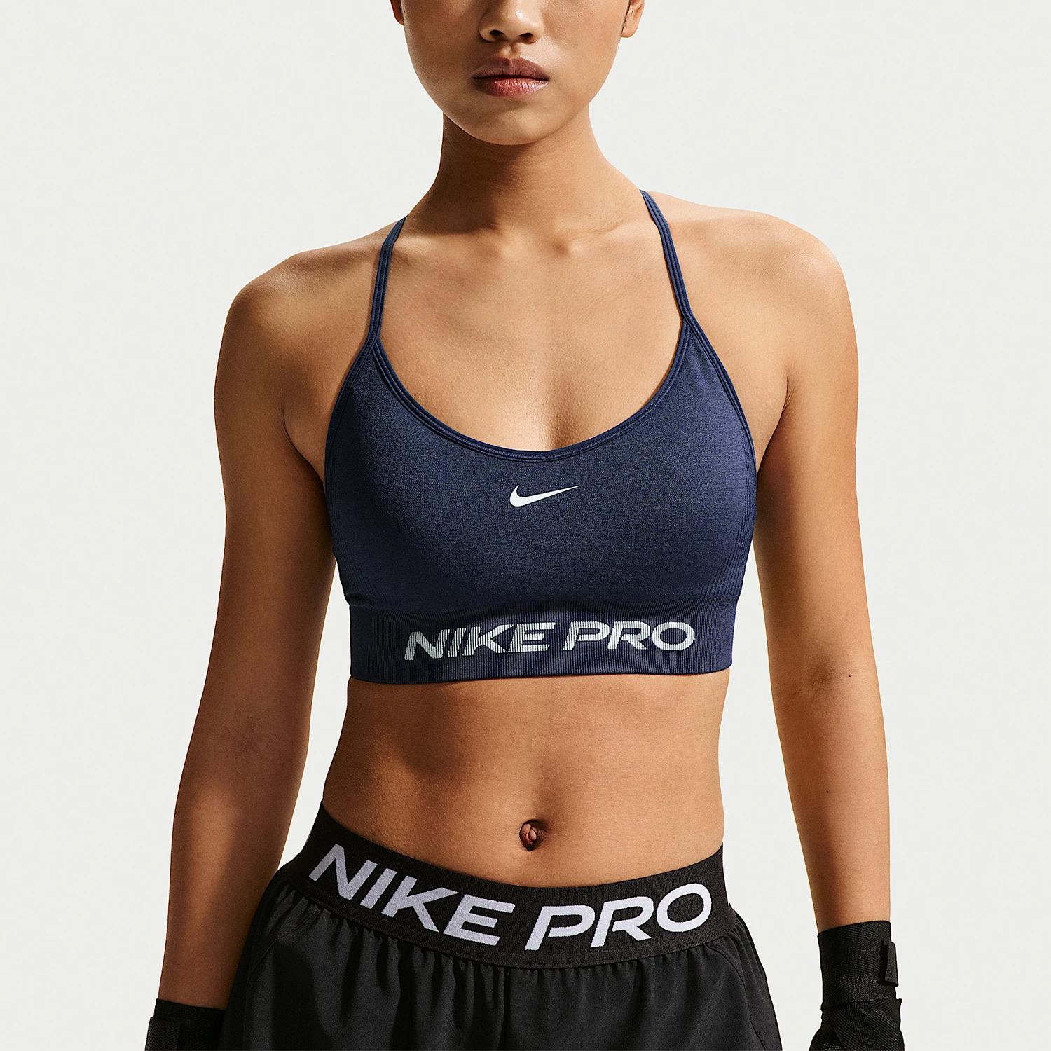 Nike genuine Pro women's casual support pad training sports bra IV1470-410