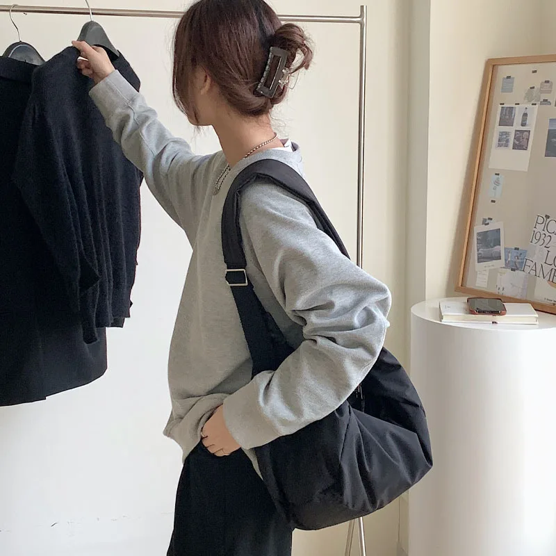 

Новая модная летняя большая вместительная повседневная нейлоновая женская сумка на плечо в корейском стиле, молодежная сумка через плечо, дизайнерские сумки