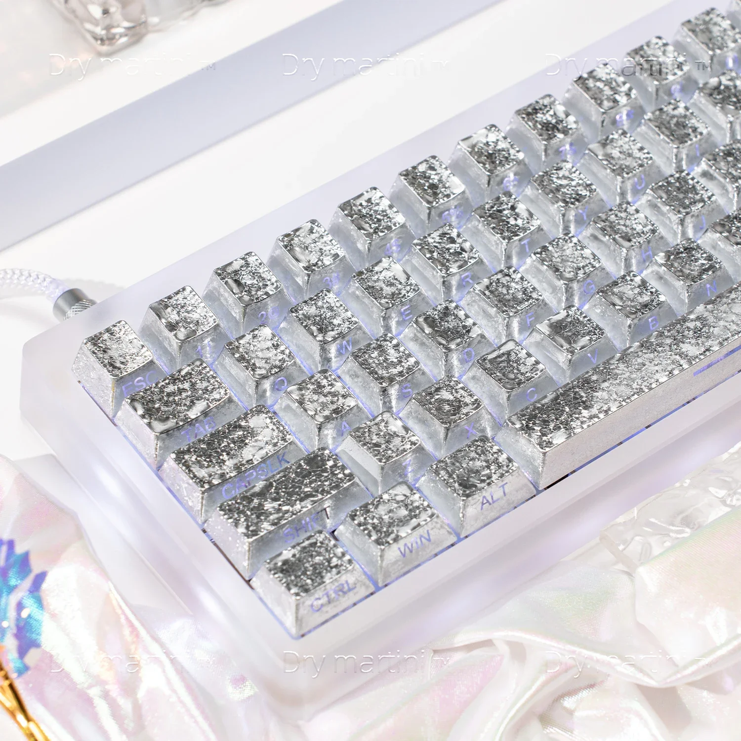 

Silver Frost Keycap Original PC Frost Symphony Metal Texture Side Engraved Light Transmitting Mechanical Keyboard Cap 61 68 75 8