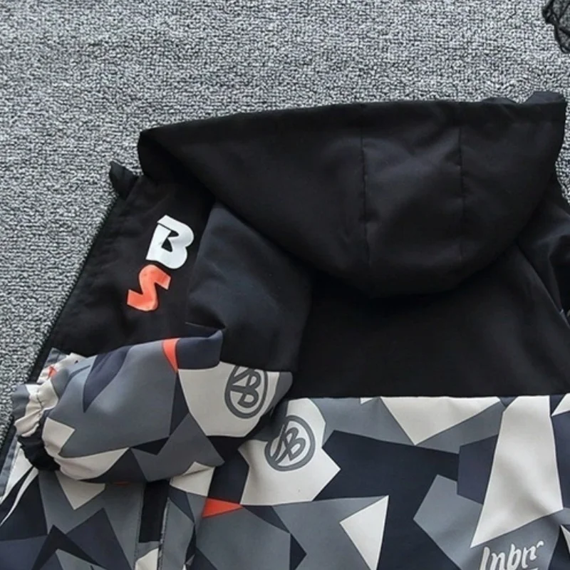 소년 재킷 방풍 충격 의류 2025 새로운 봄, 가을 고품질 어린이 야외 탑 할로윈 크리스마스 어린이 선물