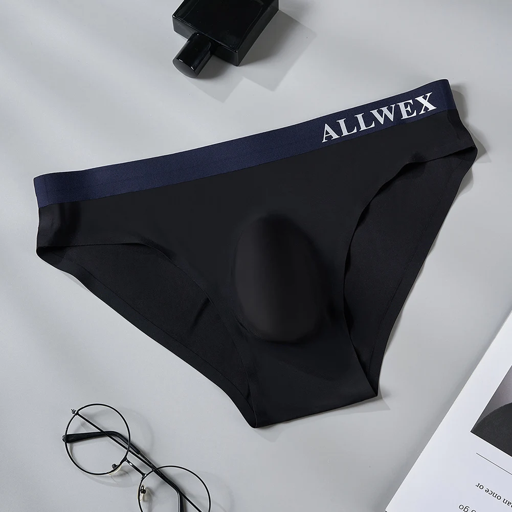 2XL Men Ice Silk Briefs Comfortable Seamless Mens Briefs All Season Use Lightweight Fabric Quick-drying Fabric