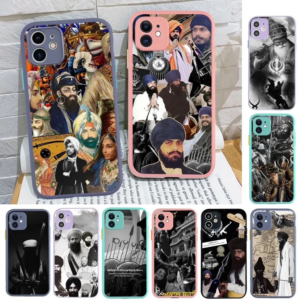 Nihang Singh Sikh Warrior Phone Case for iPhone 14 11 12 13 Mini Pro Max 8 7 Plus X XR XS MAX Translucent Matte Cover