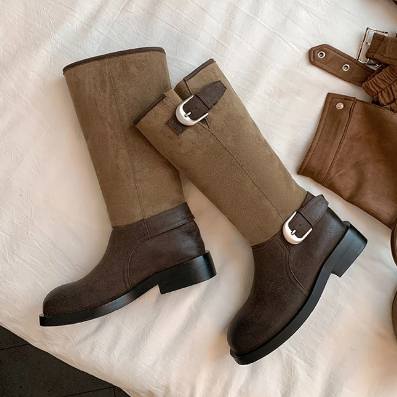 

2025 Новые женские ботинки, замшевая обувь на плоской подошве, трендовые модные зимние сапоги до колена, зимняя брендовая обувь, повседневная женская обувь Botas Zapatos