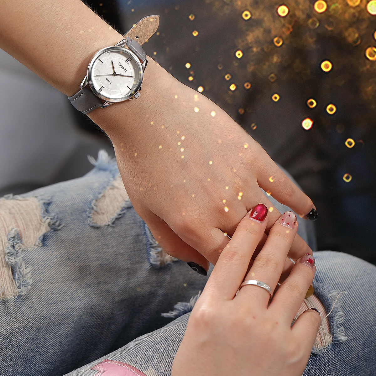 College Style Versatile Simple Belt Fashionable Ladies Watch