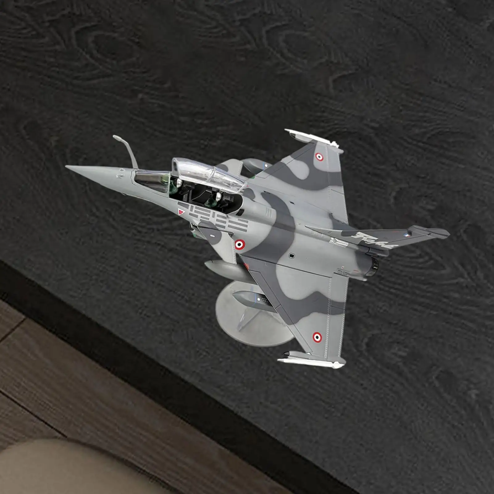 

Simulated Alloy Aircraft Model Plane 1 72 Scale Diecast Attack Fighter Model Planes Desktop Decoration for Enthusiasts