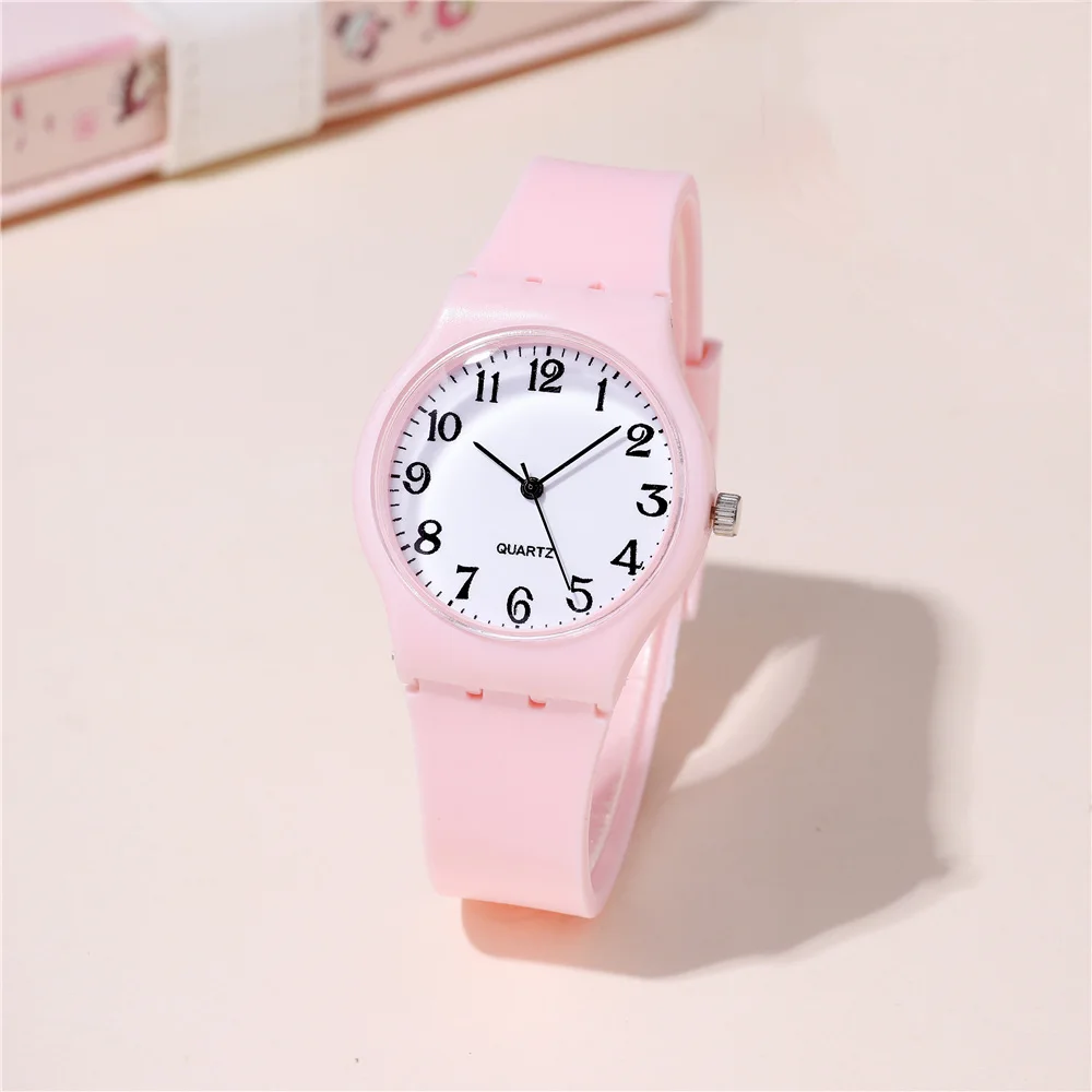 simple Fashion Silicone band quartz students Girls Boys Gifts Wristwatch