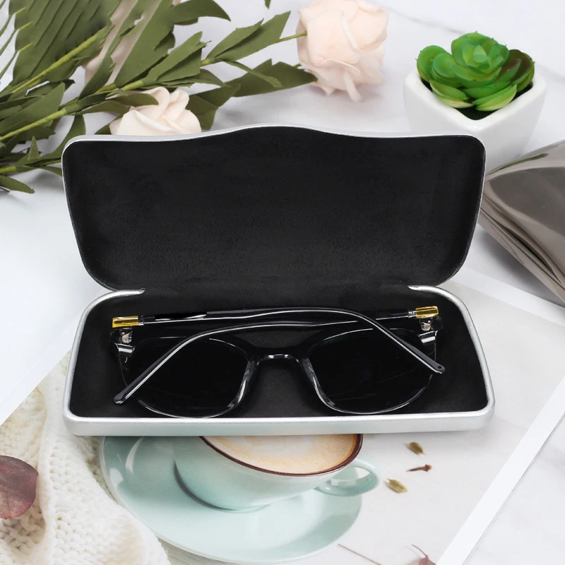 Handmade Aluminum Metal Glasses Case 2024 Wholesale Storage Bag Large Space Pressure Resistant Fashion Lightweight Myopia Box