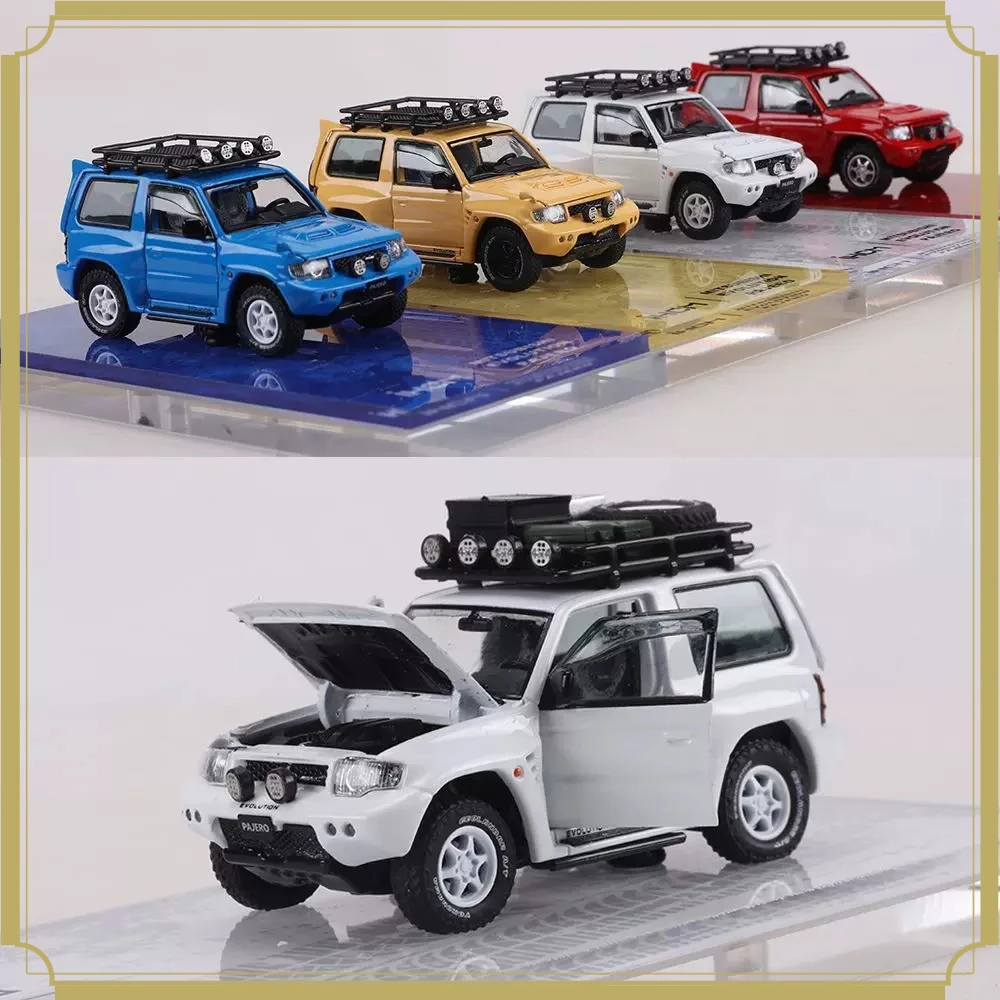 IHCM 1:64 Diecast Off-road Car Model, EVO V55 with Openable Doors, Static Vehicle Replica, Adult Collectible Hobby Gift