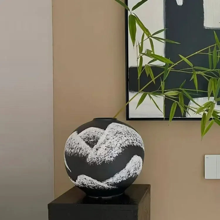 Wabi Sansan Black and White Pottery Vase Model Room B & B Home Living Room Zen Premium Flower Sensor Japanese Ornament