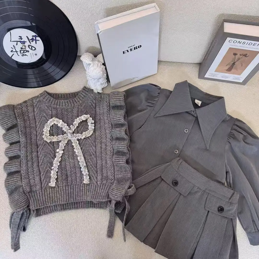 

Spring Autumn Clothing Sets 3PCS Gray Blouse+Pleated Skirt+Knit Vest Girls School Suit Kids Fashion Kids Costume Sets Uniform
