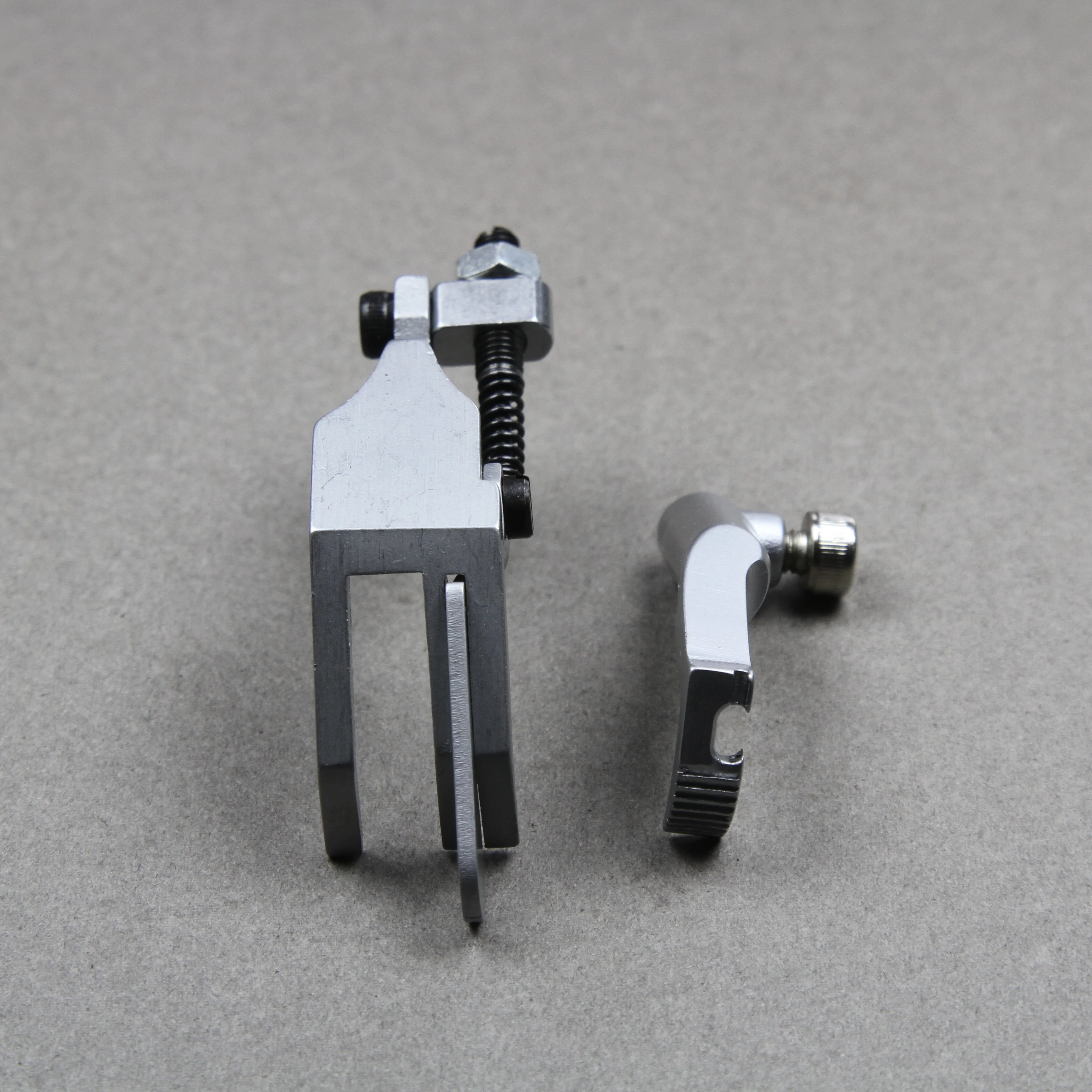 GL1245 Left Knife Presser Foot Synchronous Car Gear Edge Positioning Pressure Line Sewing Machine Accessories