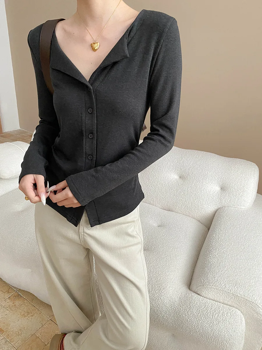 

Women's casual solid color fashionable V-neck single breasted shoulder slim fit long sleeved T-shirt