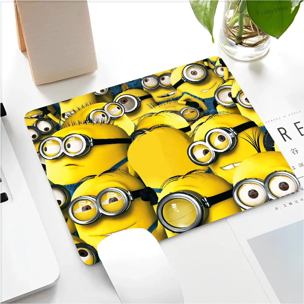 Cute Funny Cartoon M-Minions Mousepad Small LockEdge Mouse Pad For Gamers Computer Desk Pad Anti-slip Rubber