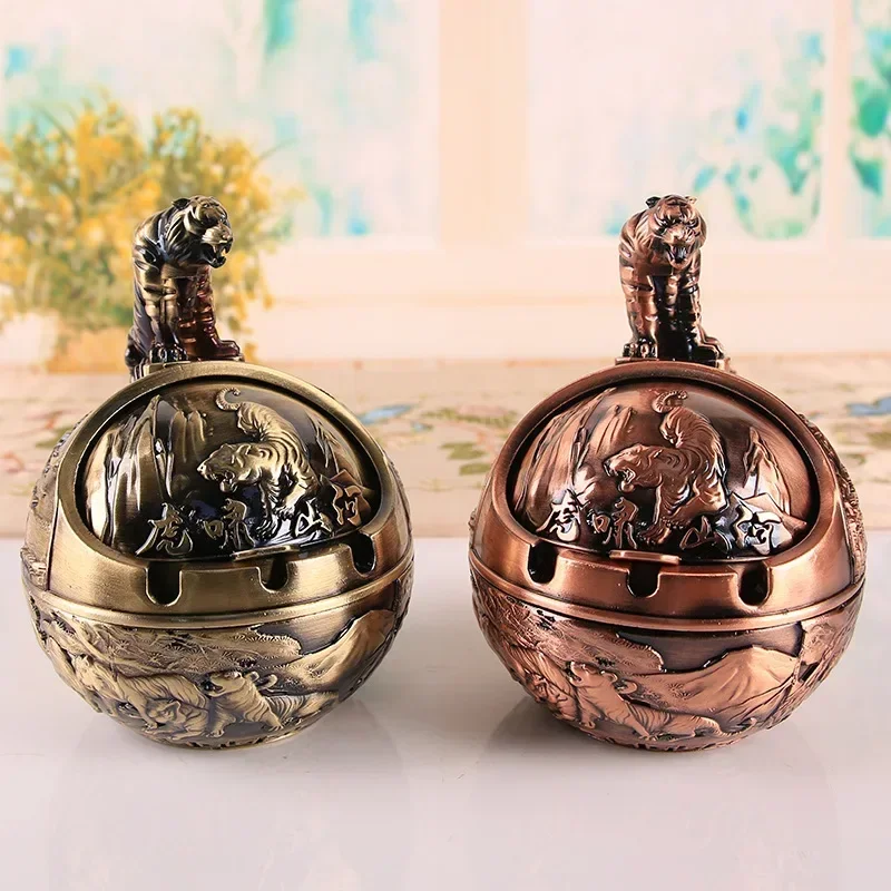 Animal Ashtray Ashtray of The Chinese Zodiac Metal Cigar Ashtray Living Room Office Smoking Accessories Portable Boyfriend Gifts