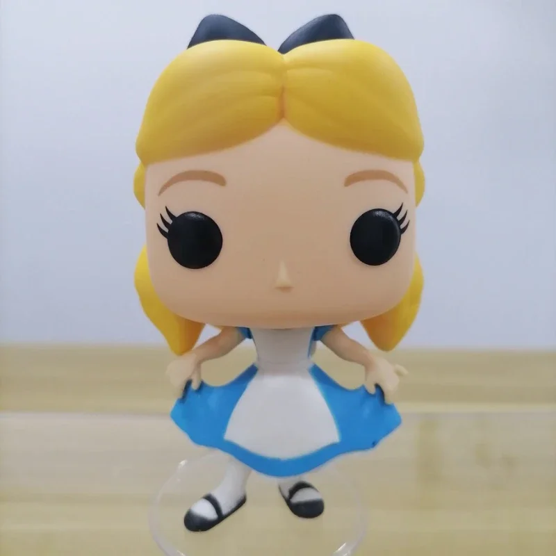 

Vinyl Figurine Film ALICE IN WONDERLAND Alice Doll Collection Action Figure Ornaments Children Birthday Gifts