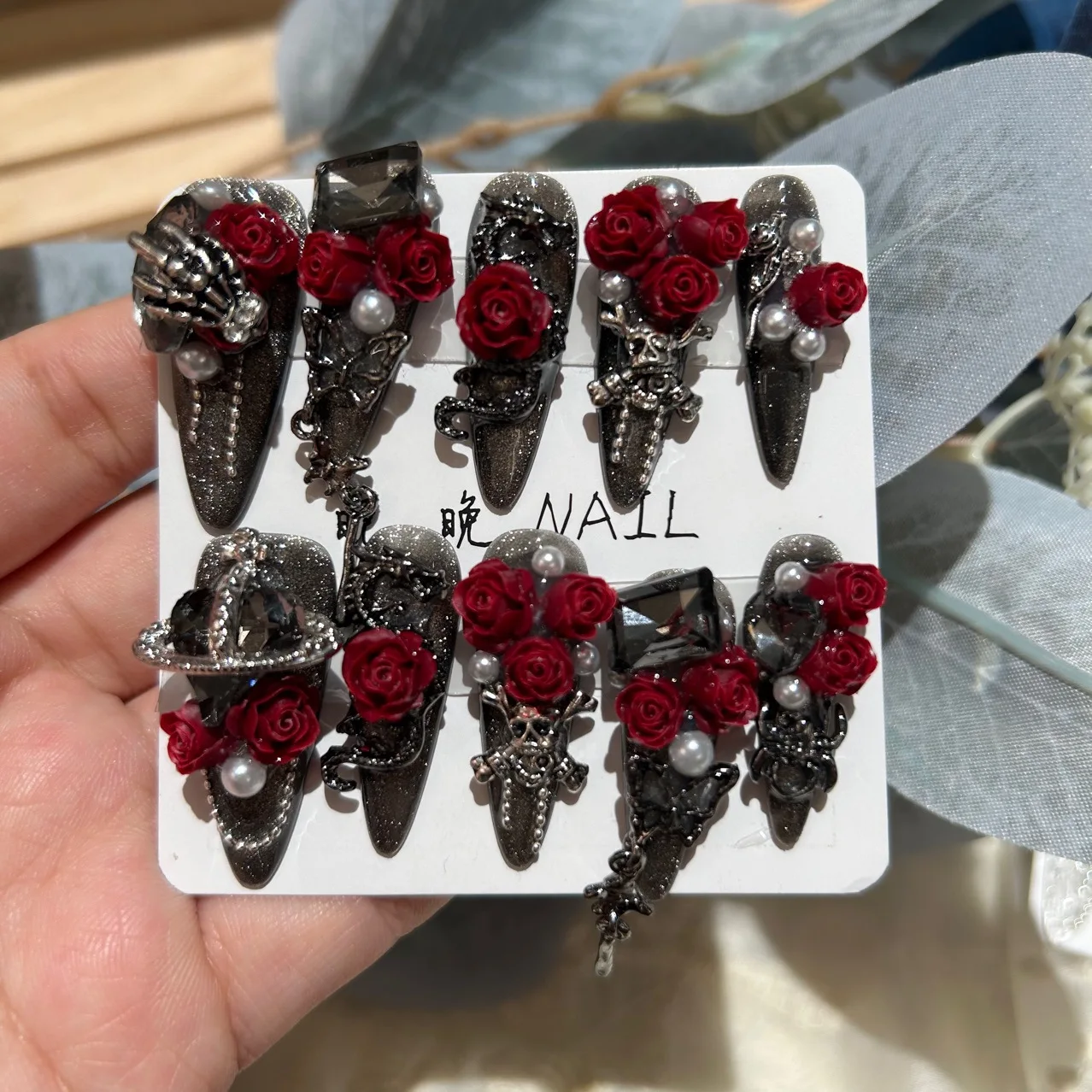 

Gilded Butterfly Crystal Press On Nails Light Luxury Fairy Style Adhesive Back Jelly Glue Perfect for Dates Afternoon Teas Daily