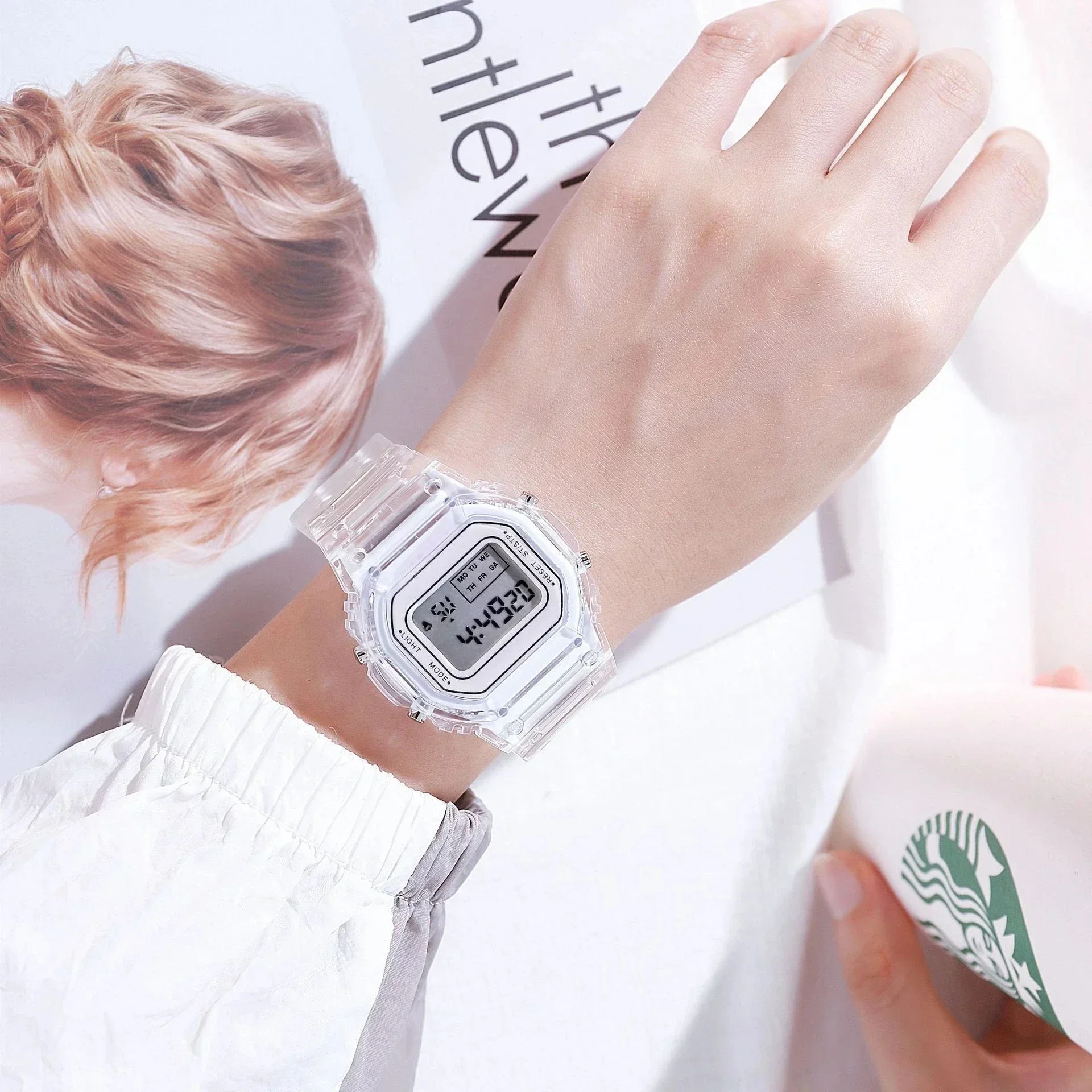 New Fashion Transparent Electronic Watch LED Ladies Wristwatch Sports Waterproof Electronic Watchs Candy Multicolor Student Gift