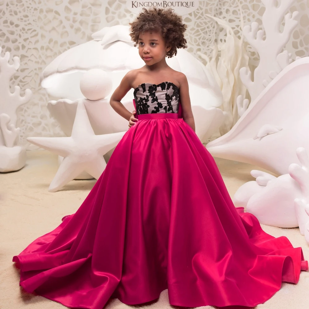 

Customized Flower Girl Dress Birthday Luxury Black Red Appliques For First Communion Weddings Princess Kids Pageant Gown YFD037