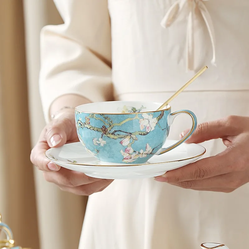 Blue Almond Blossom Ceramic Coffee Cup & Saucer, Gold Rim Porcelain Teacup with Classic Floral Print for Afternoon Tea Table Dec