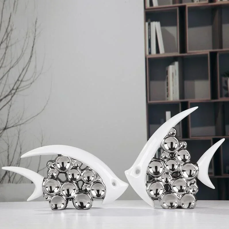 

Feng Shui Ceramic Silver Plated Fish Butterfly Figurines Wedding Gifts Home Furnishing Decoration Crafts Club Table Accessories