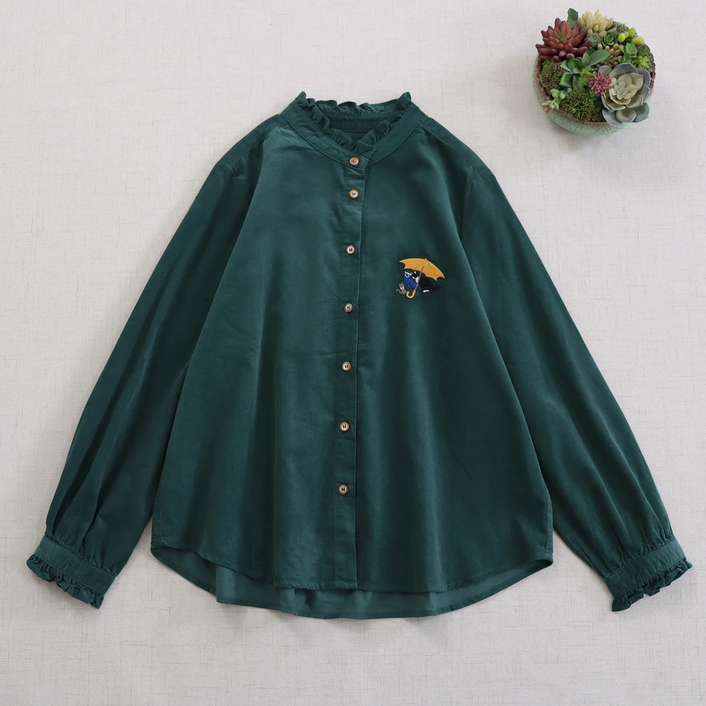 

Spring Autumn New Japanese Vintage Mori Girl Embroidery Corduroy Shirts Women Turn Down Collar Long Sleeve Casual Blouse Tops