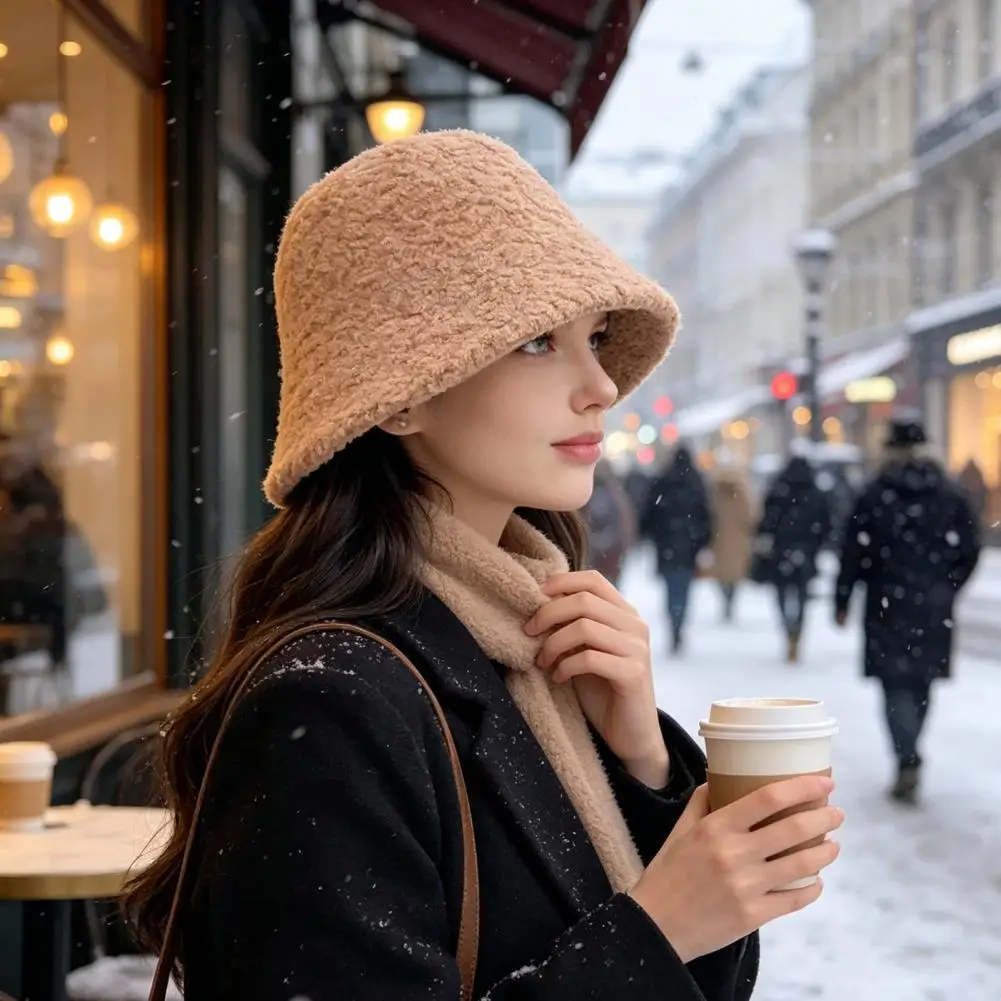 Winter Outdoor Commuting Hat Women Lambswool Bucket Hat Winter Warm Fisherman Cap Cozy Cloche Hat for Fall Weather Wide Brim