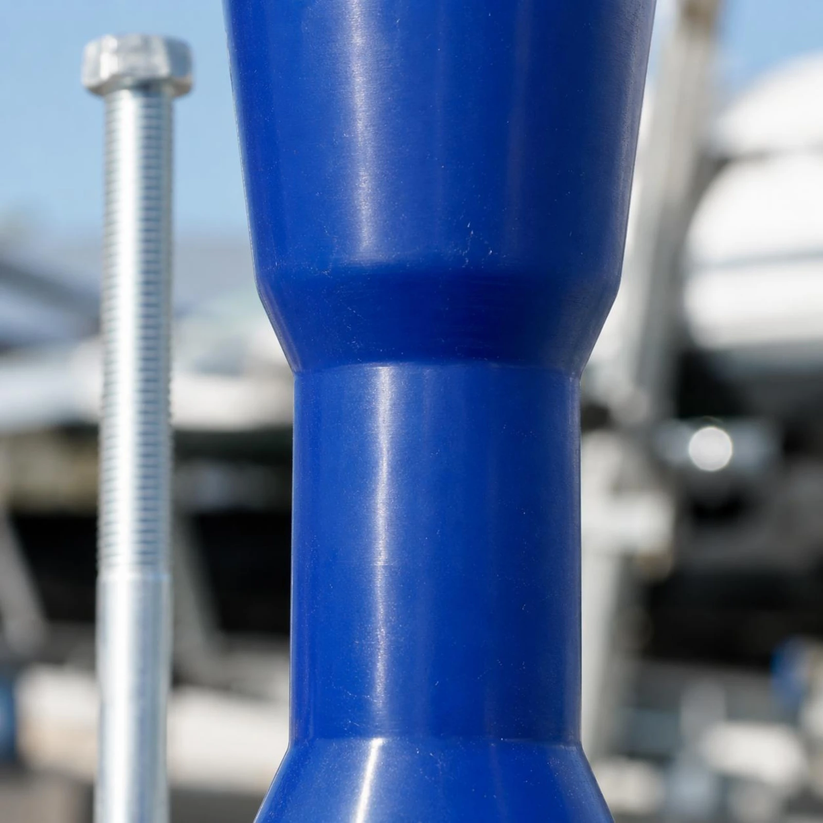 

Boat Vehicle Hauler Roller Molded Long Roller Marine Hardware Long-Lasting PVC Material