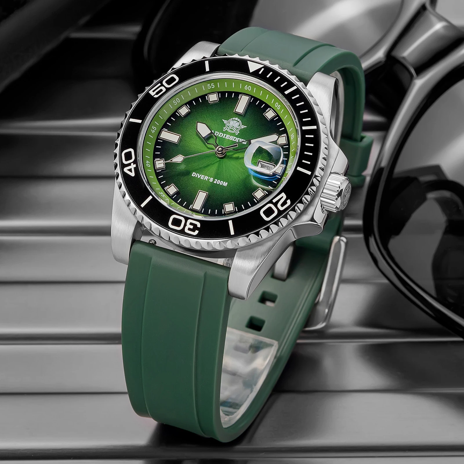 

ADDIESDIVE Hot Sale Quartz Watches 41mm Rotatable Ceramic Bezel Colorful 200m Waterproof Diver Watch Luminous Men's Watch