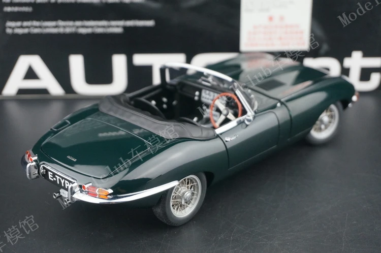 Autoart 1:18 E-type Roadster Alloy simulazione completamente aperta edizione limitata in lega di metallo statico modello di auto giocattolo regalo