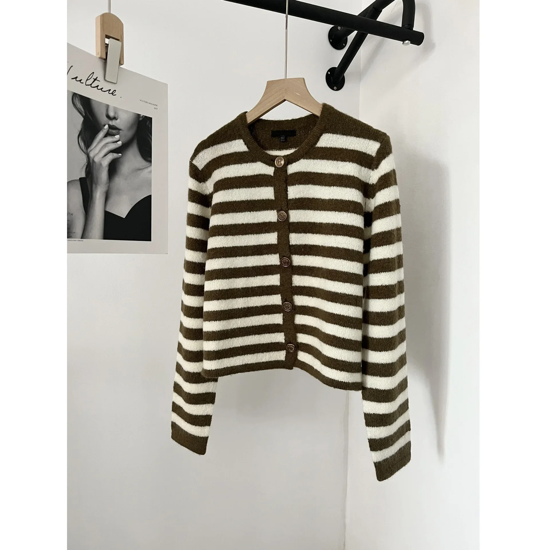 Women's autumn and winter alpaca hair striped knitted cardigan sweater short jacket 16a