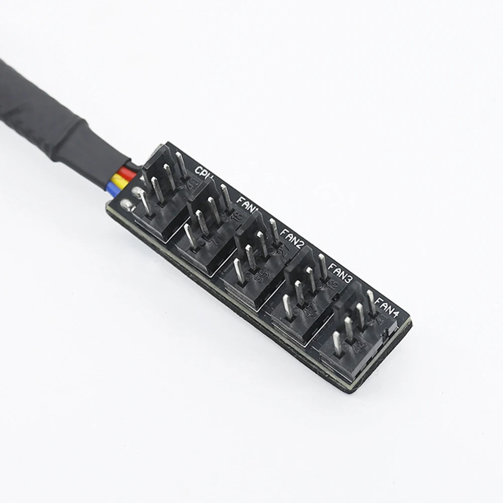 

Extension Cable Splitter Adapter Controller 1 to 5 Way 4-Pin PWM CPU Cooler Fan PC Case Fan Sleeved Power Cable Hub Splitter