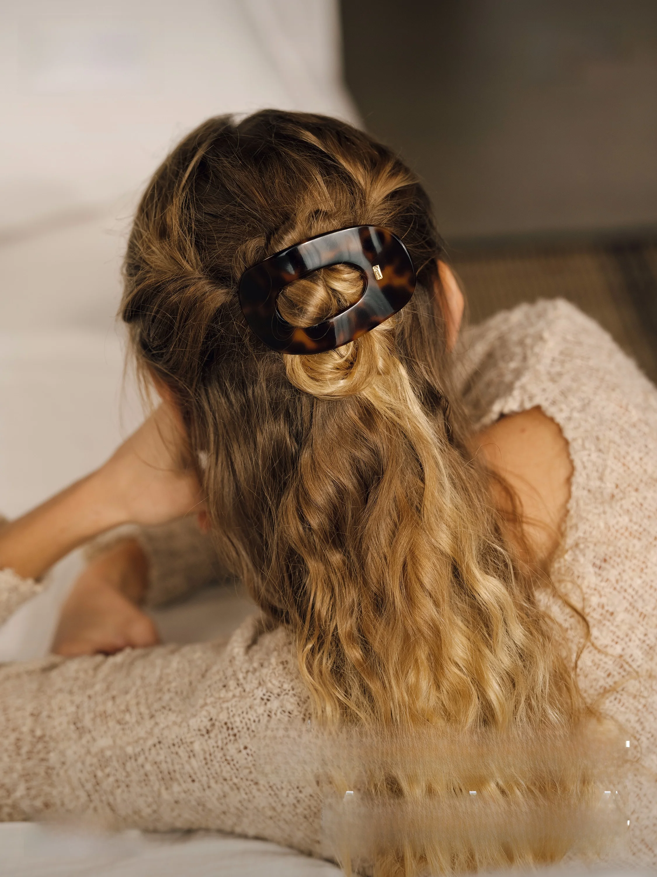 krramel-flat-hair-clip-acetate-hair-accessories-women's-new-style-hair-grips-simple-design-commute-daily-party-hair-acc