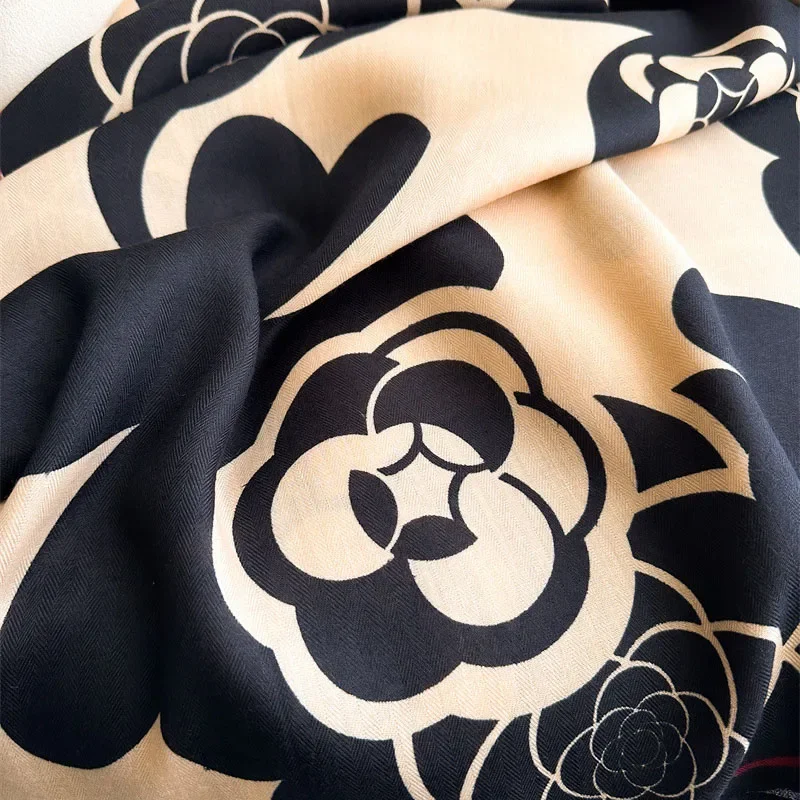 2024 New Luxury Scarves Silk Scarf Women Cotton Linen Sun Protection Shawl Headscarf Shawls Autumn Winter Fashion Wraps Bufanda