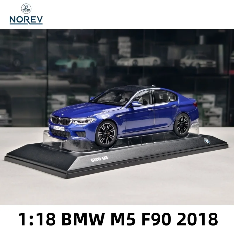 

Оригинальная заводская модель автомобиля BMW M5 F90 2018, литая под давлением модель автомобиля из сплава, праздничная подарочная игрушка для мальчиков, украшение для коллекции для взрослых.