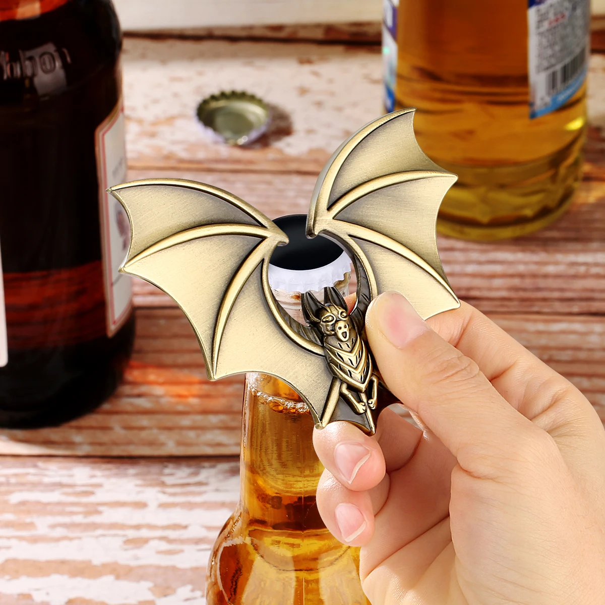

LKKCHER Bat Beer Bottle Opener Practical Halloween Decorations Tools Bat Metal Handle Opener Kitchen Bar Beer Gifts for Men Dad