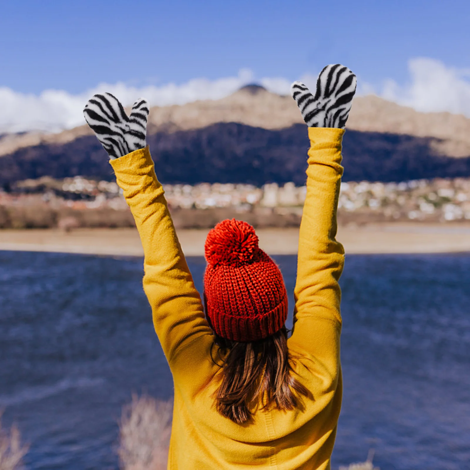 

1Pair Women Winter Gloves Thickened Lined Warm Mittens String Riding Gloves Cold Weather Snow Outdoor Cycling Glove