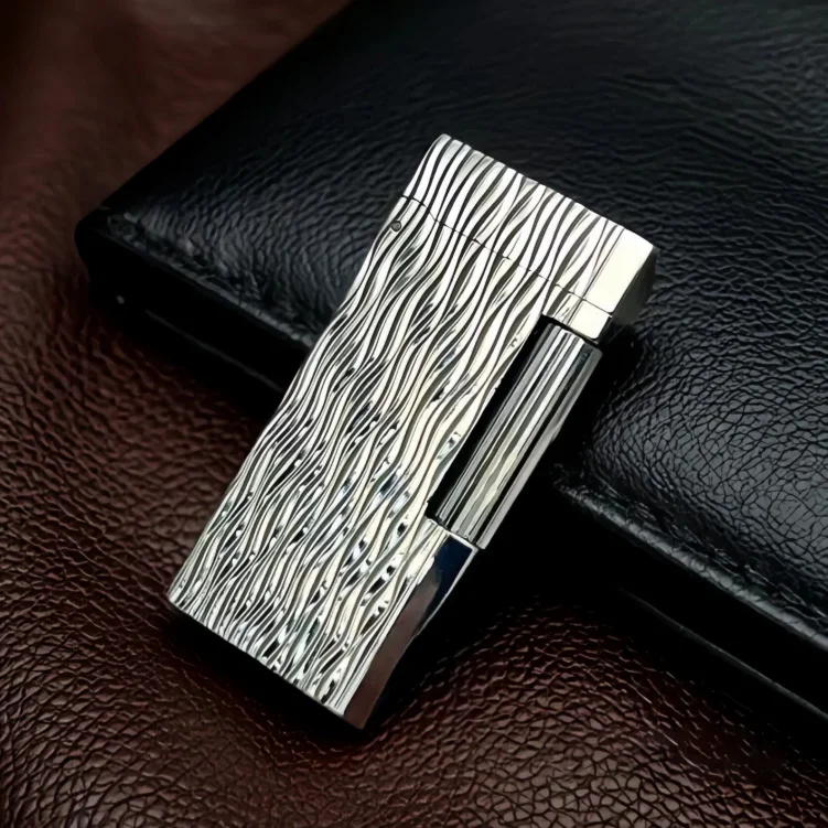 Wave Texture Metal Refillable Gas Lighter, Premium Smoking Gift for Men, Ideal for Birthdays, Holidays and Anniversaries
