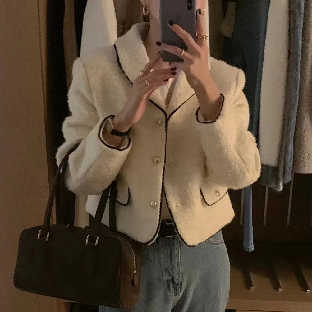 Elegant Short Coat Casual Loose Fit Long Sleeve Contrast Color Collar Trimmed Versatile Fashion for Women Autumn Winter Outer...