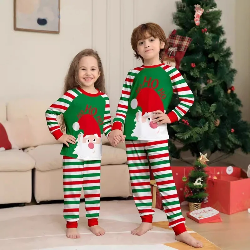 Pijamas navideños con estampado de Papá Noel, ropa de dormir a rayas para padre, madre y bebé, Tops y pantalones, trajes a juego para la familia