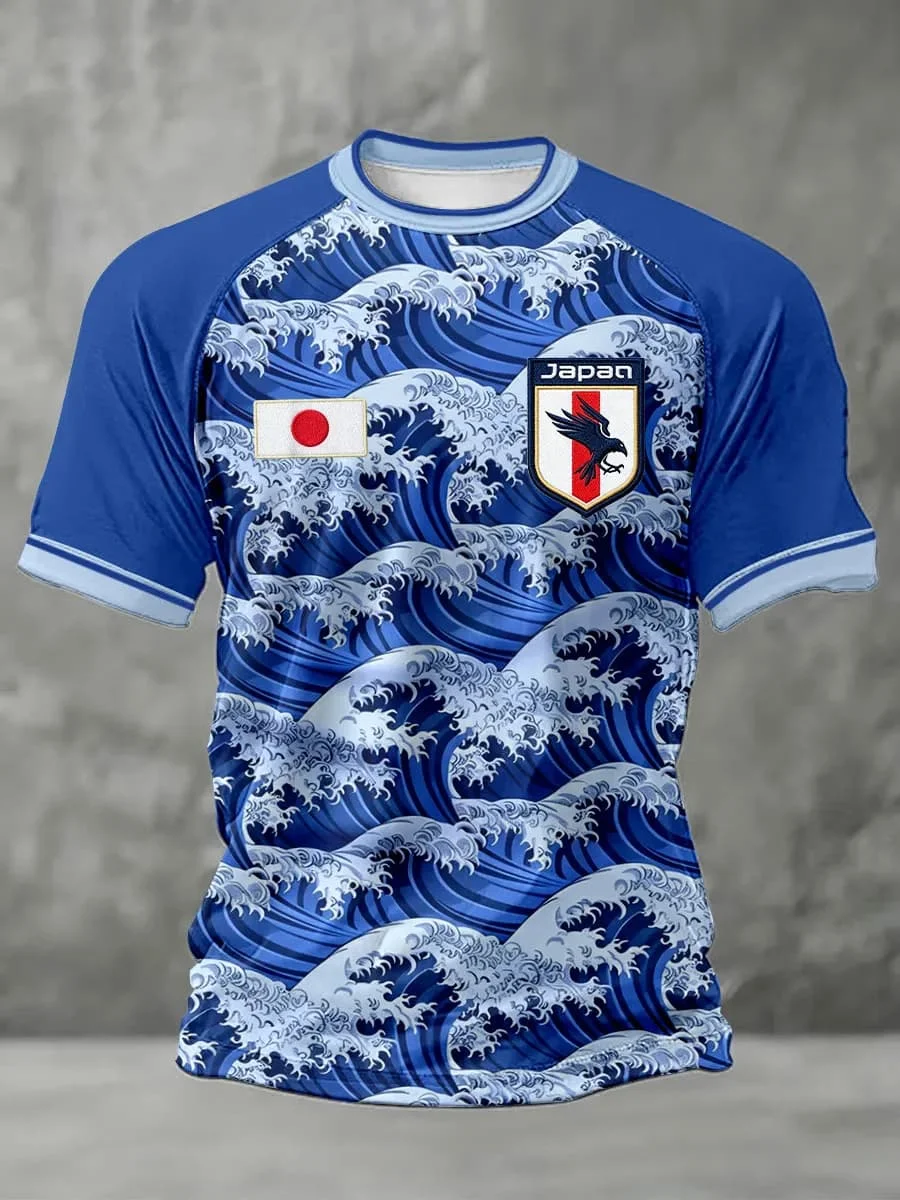 Camisa de Futebol Masculina 2026 com Estampa da Seleção Japonesa, Camiseta de Manga Curta com Emblema do Corvo e Bandeira do Japão, Camiseta Casual para Fãs de Esportes
