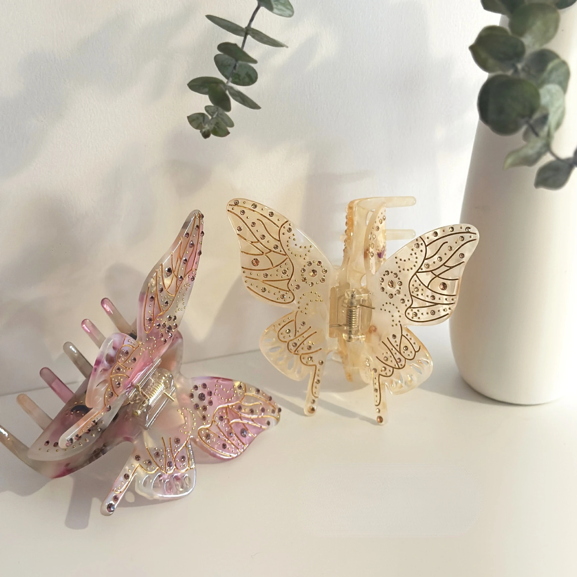 

New Designed Coloured Glaze Butterfly Hair Clips Inlaid with Diamond High Quality Temperament Hair Claw Accessories For Women