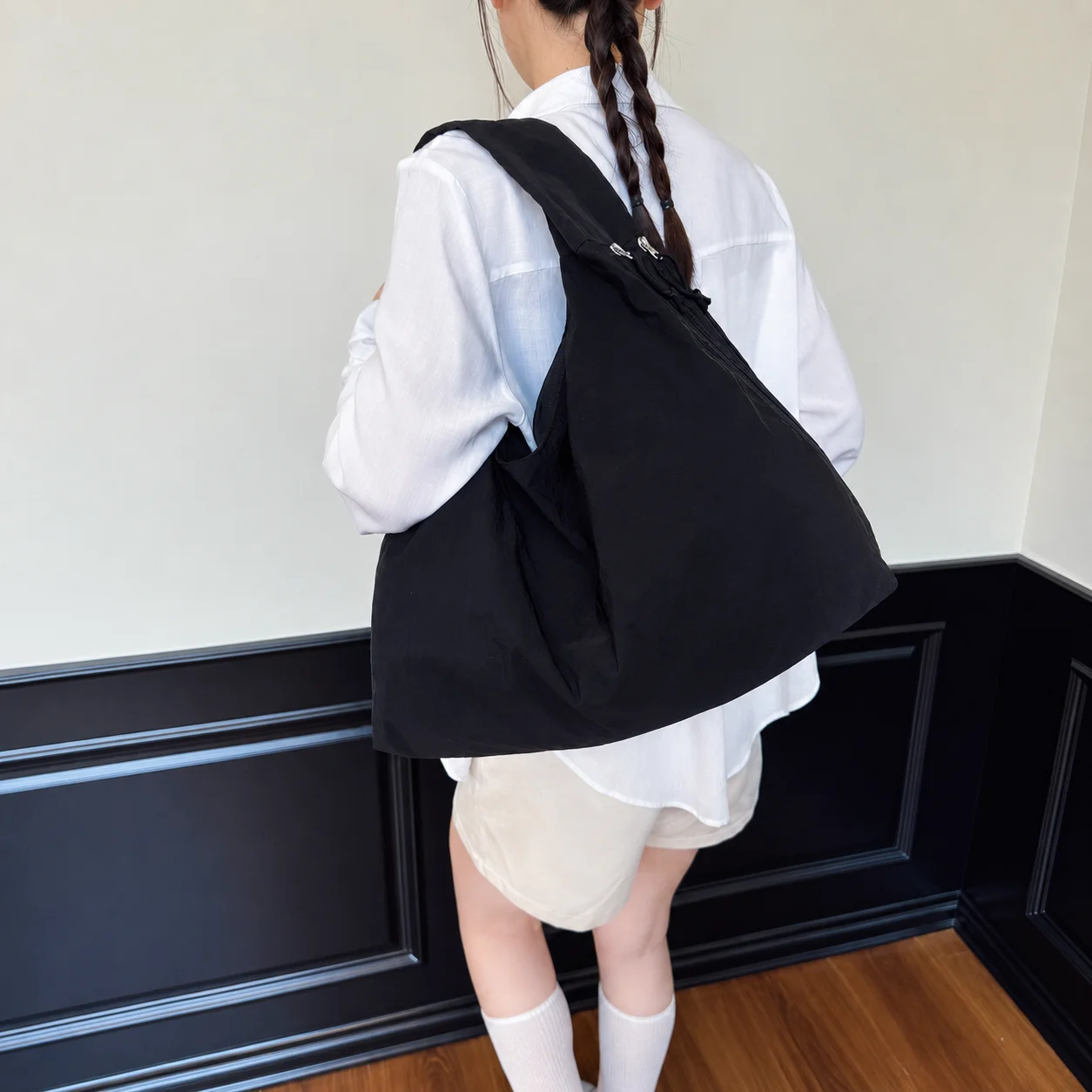 Casual Tote Bag Large Capacity Nylon Shoulder Bag Large Capacity Handbag Comfortable Top Handle Bag For Short Outing Casual