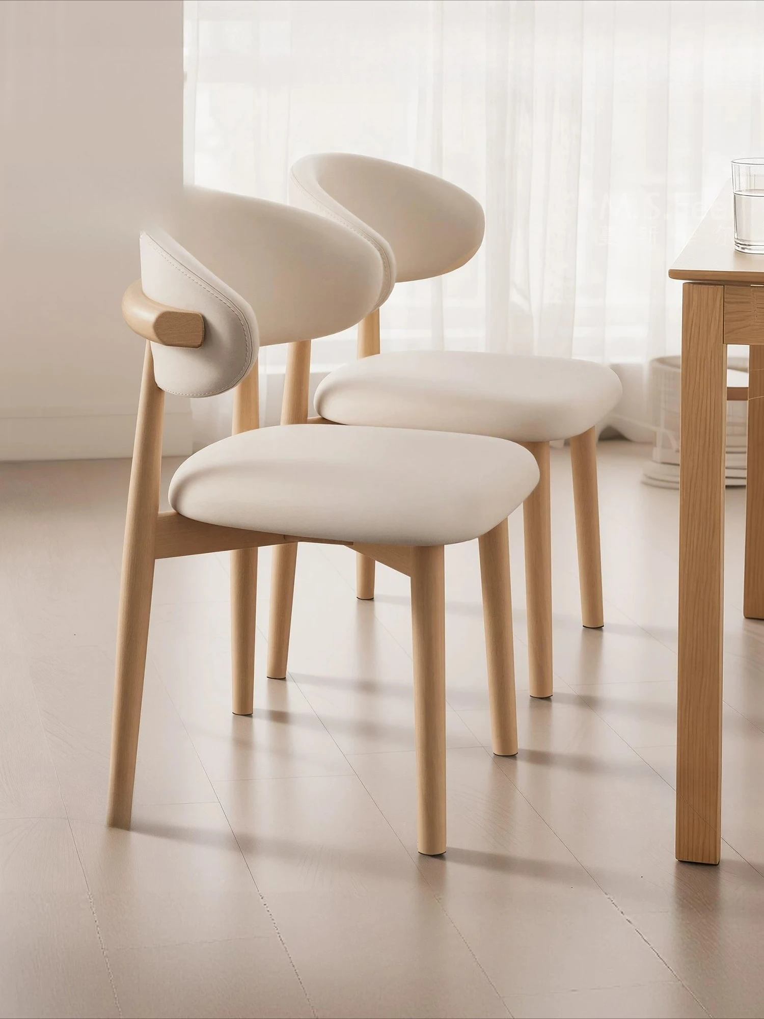 Log Cream Wind Light Luxury Solid Wood Dining Chair Household, Soft Bag Dining Table and Chair Eating Chair