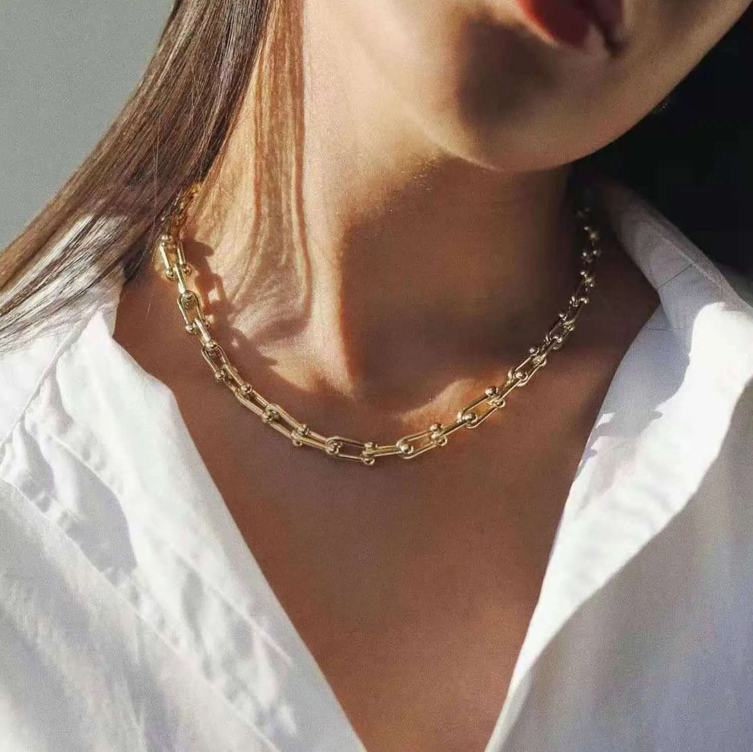 

Stainless Steel PVD 18K Gold Plated Tarnish Waterproof Knot Chain Statement Necklace For Woman Jewelry Wholesale