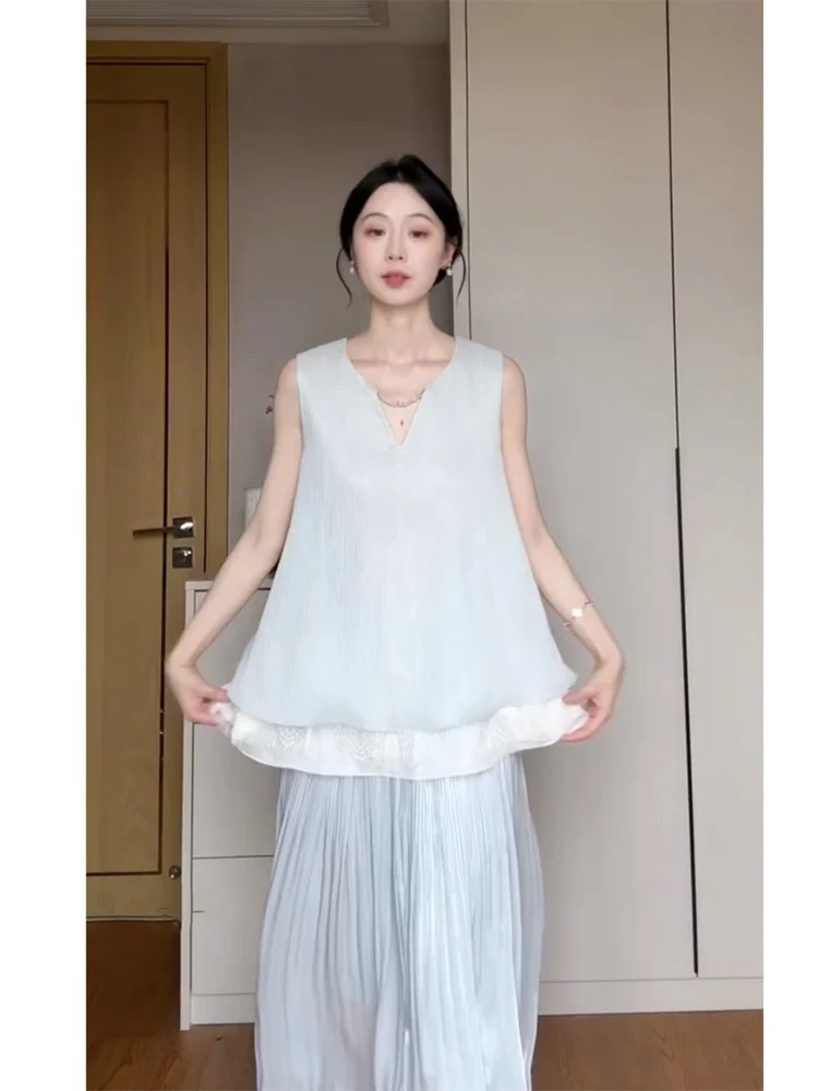 

Elegant Summer New Style Women's Sleeveless Gauze Skirt Set with Lace Hemline Drapey Feel Polyester Fiber Regular Length