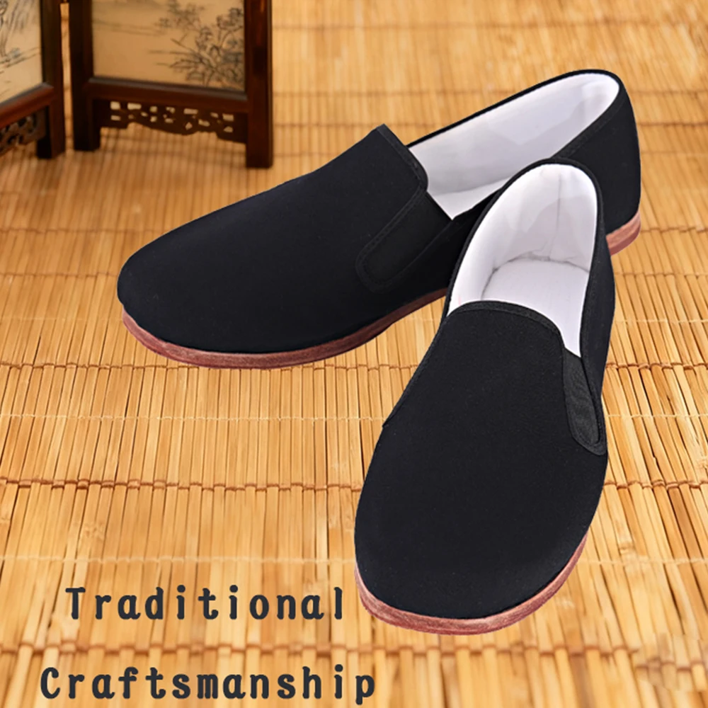 

Men's Traditional Beijing-Style Cloth Shoes, Made with Premium Woolen Fabric and Cowhide, Soft Leather Sole, Comfortable Handcra