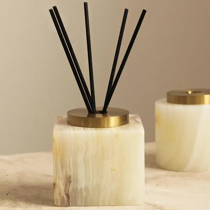 

Ahunderjiaz-Simple Nordic Style Marble Aromatherapy Bottle, Bathroom Household Desktop Storage, Creative Diffuser, Home Decorati
