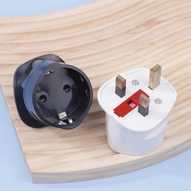 250V 13A Multifunctional EU European To UK Plugs Adapter 2 Pin Power Converter Socket Travel Dubai Singapore Universal Adaptor