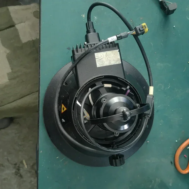 Suitable for DJI T30 spreader seed fertilizer second-hand, not brand new, normal function Hot sales