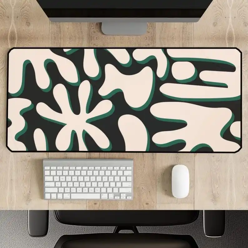 

Large Minimalist Gaming Desk Pad, XL Black Gaming Mouse Pad, XXL Gaming Desk Keyboard Decoration, Perfect Gift for Friends